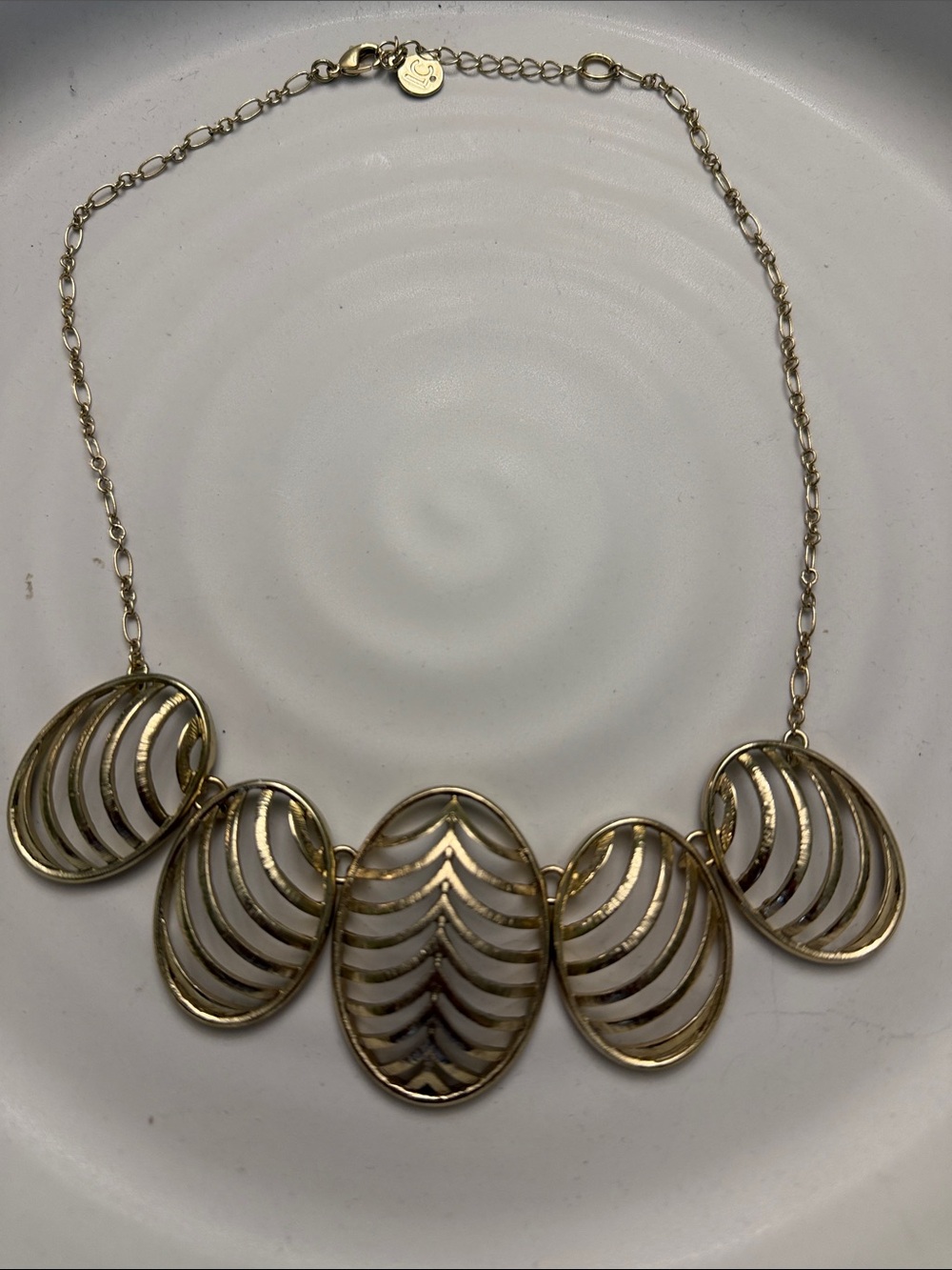 Vintage Liz Claiborne Gold Tone Cutout Oval Statement Necklace - Women's Jewelry